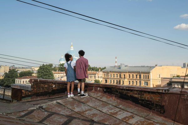 Explore the Secrets: A Guide for Tourists to Discover WWII British Espionage Tours